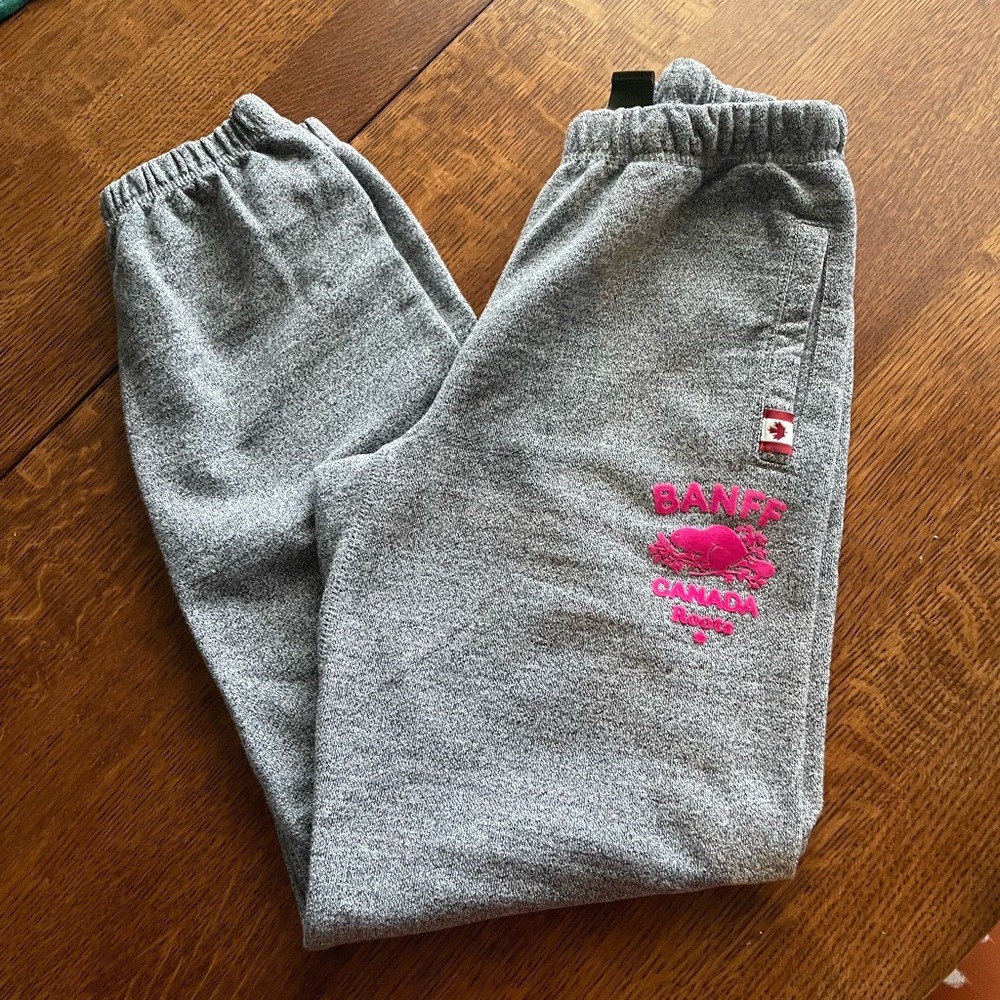 🇨🇦 Roots Sweatpants